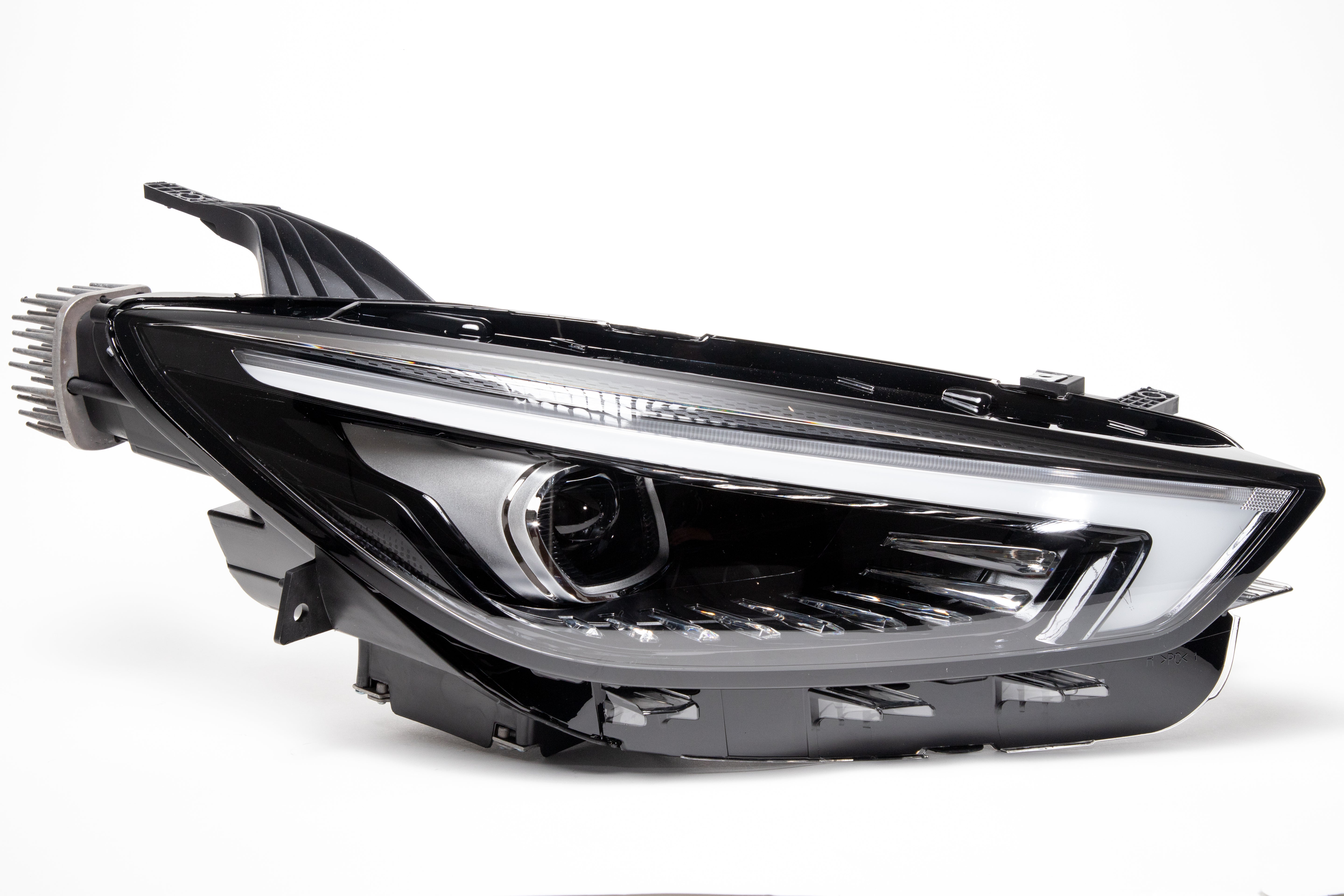 FARO DELANTERO RH DERECHO (> ENE 2023) MG ZS